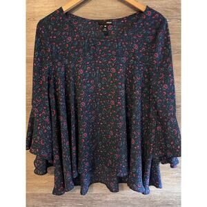 Aqua floral blouse asymmetrical size Medium Top Long Flare Bell Sleeves